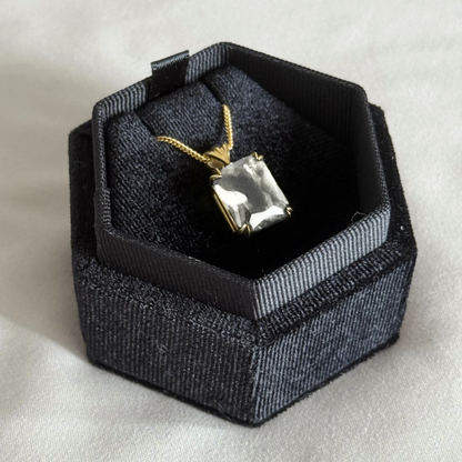 CLAWS AIR Necklace